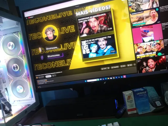 Monitor gamer QHD miniLed superframe 180hz