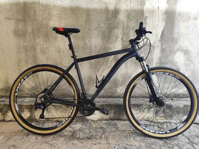 Vendo Bicicleta MTB ABsolute Nero 5 aro 29 2023