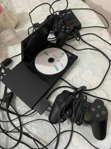Vendo PS2 com defeito