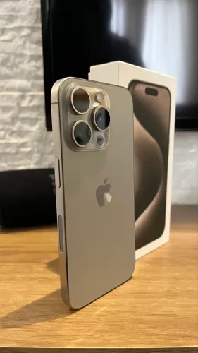 iphone 15pro Conza 128GB