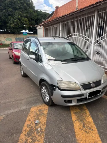 Fiat Idea ELX 1.8 MPI Flex 8V 5P 2010