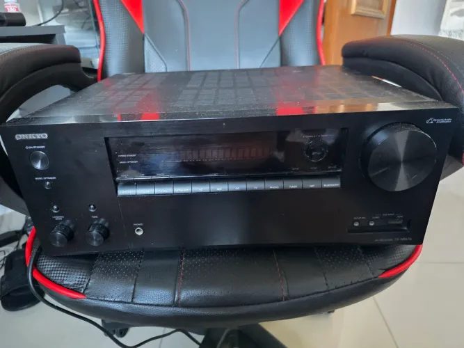 Receiver Onkyo NR676 para retirada de peças ou conserto