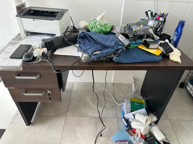 ? Mesa para Escritório / Home Office
