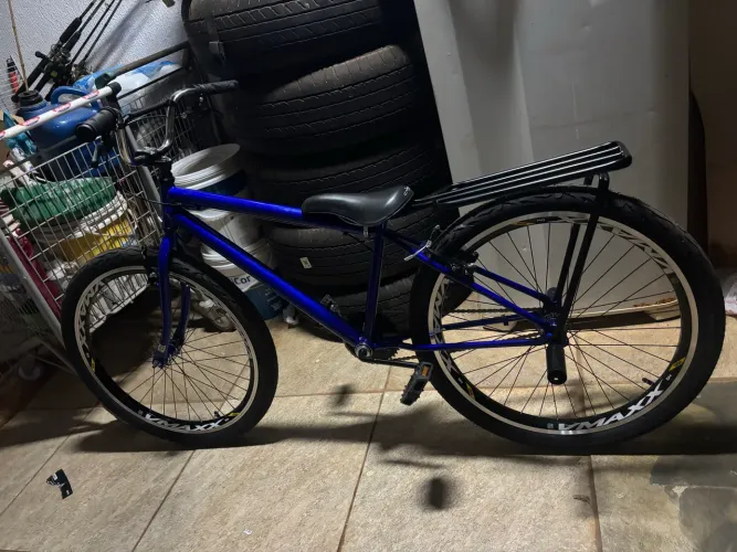 Vendo bike montadinha a mais top nova