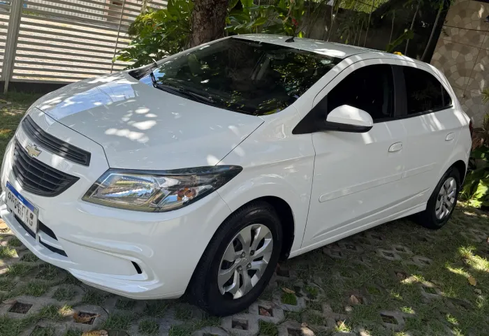 Chevrolet Onix JOY Hatch 1.0 8V Flex Mec. 4P 2019