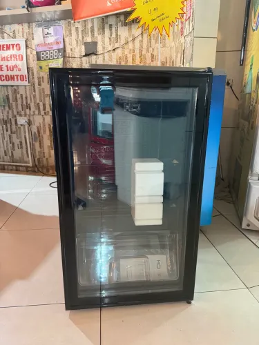 Vendo frigobar porta de vidro