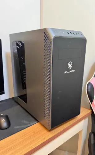 PC Gamer RTX 4060 Ti + i7 13700F 32GB | Superlight + G Pro