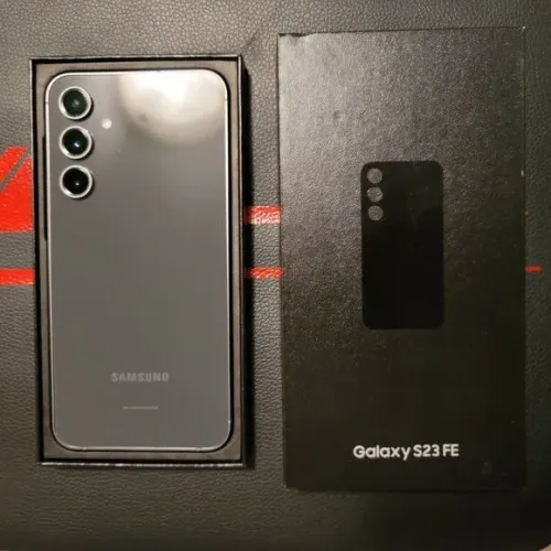 Celular S23 FE