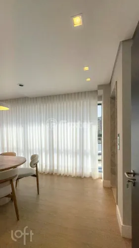 Apartamento à venda Rua Jorge Cherem, Jurerê - Florianópolis