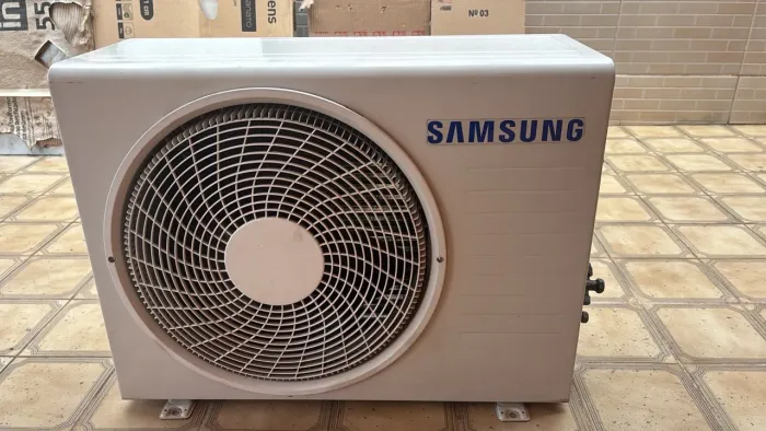 2 Aparelhos de Ar condicionado Samsung Split 12000 Btu