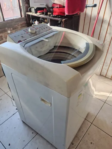 Máquina de Lavar Brastemp Ative! 11 kg - Para Conserto ou Retirada de Peças