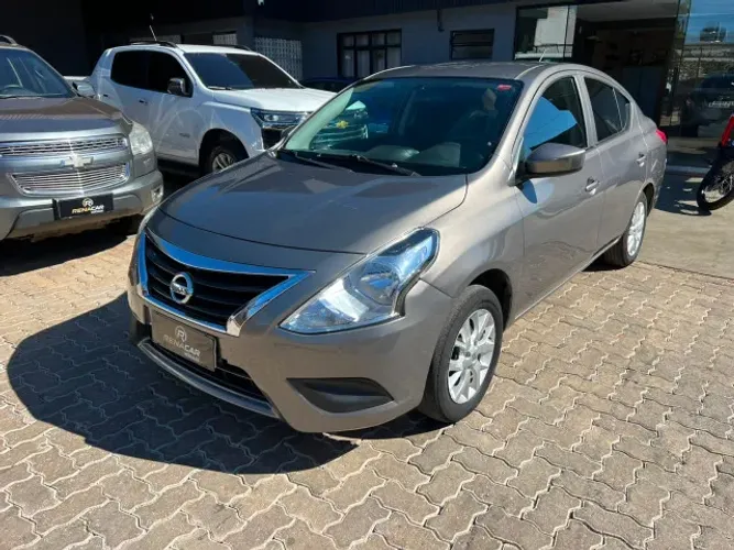 Nissan Versa S 1.0 12V Flexstart 4P Mec. 2016