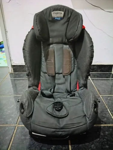 Cadeirinha de criança borigotto
