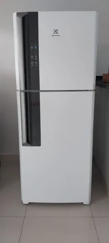 GELADEIRA ELECTROLUX, SEMI NOVA, 431 litros