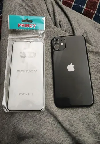 iPhone 11 Vendo ou troco por ps4 ou outro vídeo game