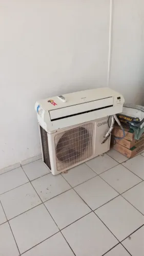Vende -se 11 meses de uso 12 mil btus só falta fazer a limpeza