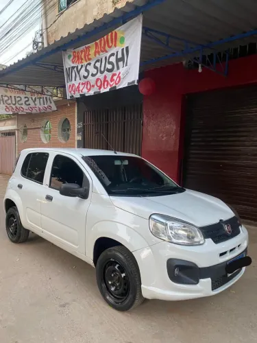 Fiat Uno WAY 1.0 Flex 6V 5P 2017