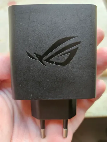 Carregador Rog Phone 65w