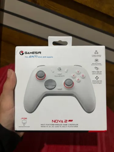 Controle GameSir Nova 2