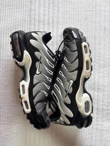 TÊNIS NIKE AIR MAX TN