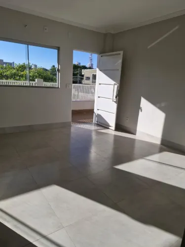 Apartamento 2Q - 103 Sul