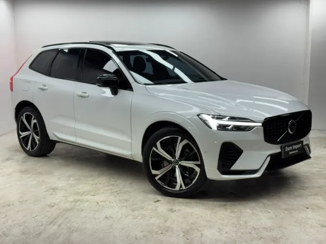 Volvo XC-60 T-8 Ultimate 2.0 AWD (híbrido) 2023
