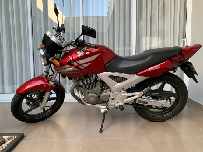 Honda CBX 250 Twister 2007 - 21.000 km originais - totalmente original