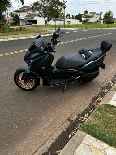 Xmax 250