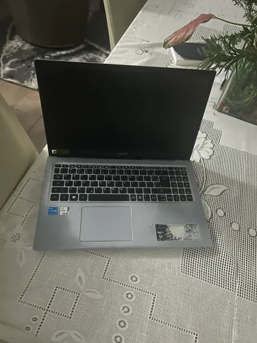 Acer aspire 5