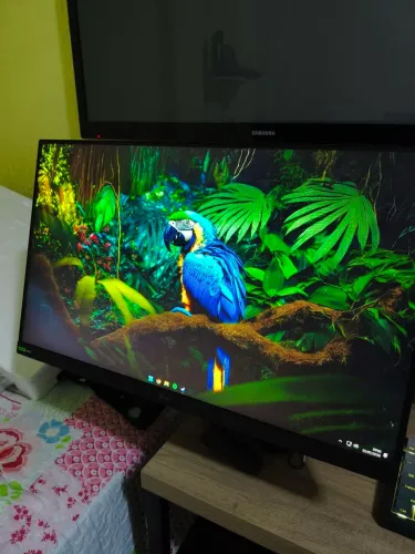 Monitor LG UltraGear 24 Pol 180Hz IPS Full HD NOVO!
