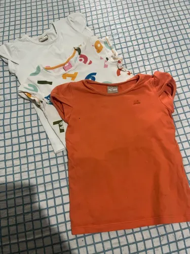 Kit três blusas menina