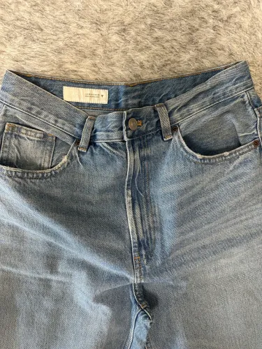 Calça Zara semi nova TAM 38