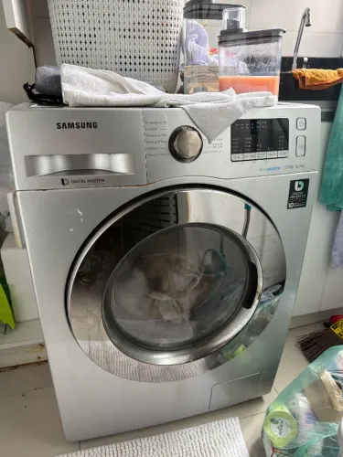 Maquina Samsung lava e seca (precisa de reparo)