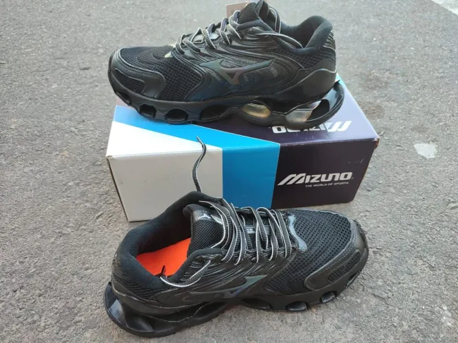 Tênis Mizuno Wave Prophecy