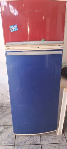 Vendo geladeira duplex funcionando perfeitamente