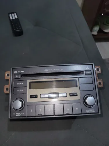 Rádio Original Mitsubishi Clarion C-124 6CD CA540487 + Chicote