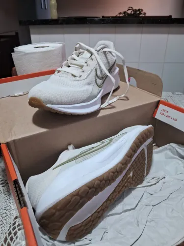 Tênis Nike Downshifter 13