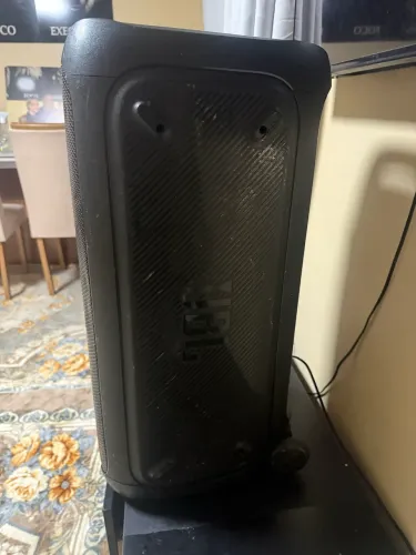Vendo caixa jbl 310