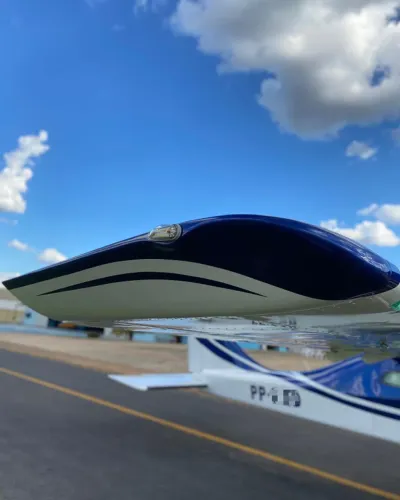 AERONAVE PARADISE P4