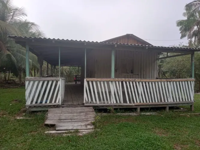 Vendo Sítio no Km 84/ Ramal da Embrapa - Rio Preto da Eva