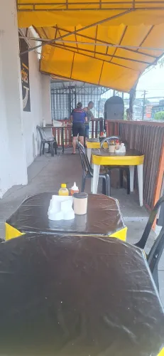 Passo um restaurante funcionando 