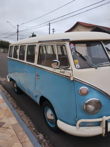 Volkswagen Kombi Standard/ Luxo/ Serie Prata 1976