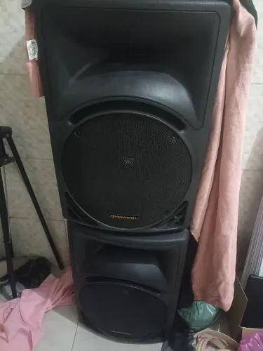 Vendo um som completo ativo caixas de 15