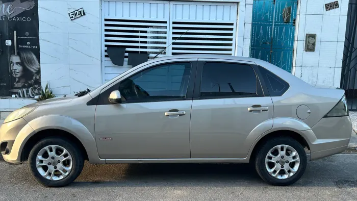 Ford Fiesta Sed. 1.6 8V Flex 4P 2011