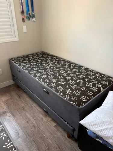 Cama box solteiro + Cama box e auxiliar