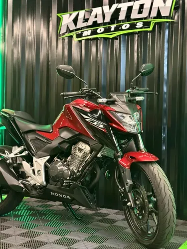 MOTO HONDA CB300F TWISTER ABS - 2025