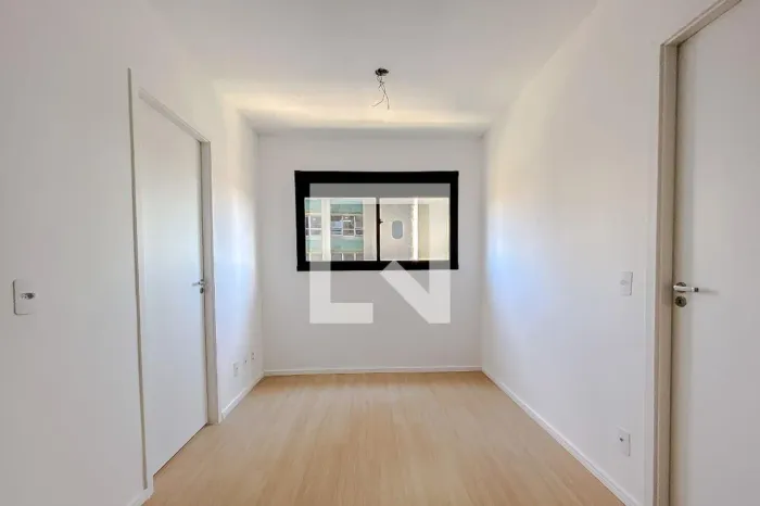 Apartamento à Venda - Liberdade, 2 Quartos, 33 m2