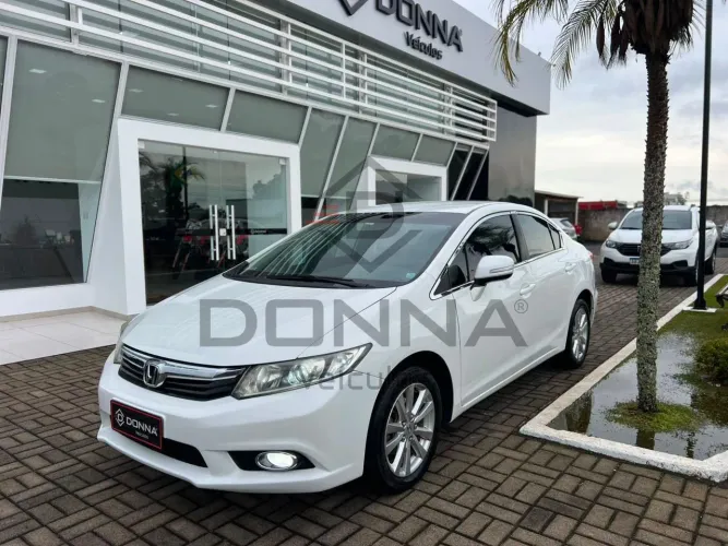 Honda Civic Sedan LXR 2.0 Flexone 16V Aut. 4P 2014