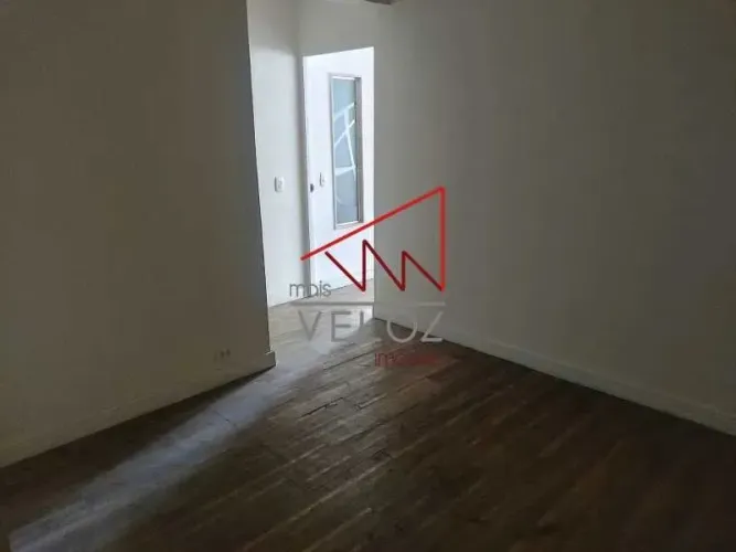 Sala : / Comercial / Centro