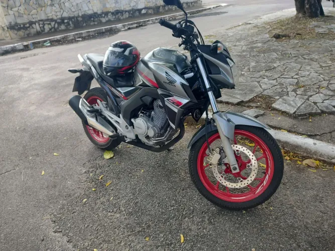 CB Twister 250